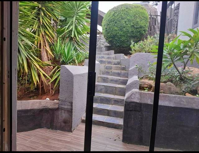 3 BEDROOM HOUSE FOR SALE IN MULBARTON